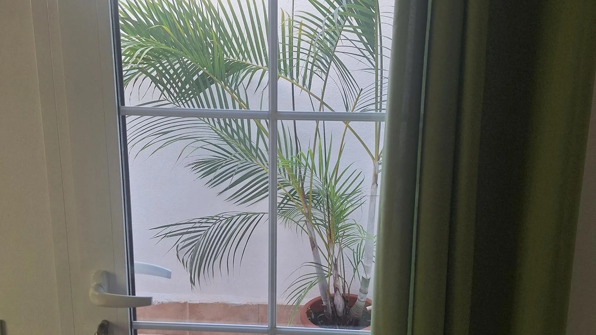Private Townhouse With Roof Terrace Close To The Beach Malaga Hiszpania